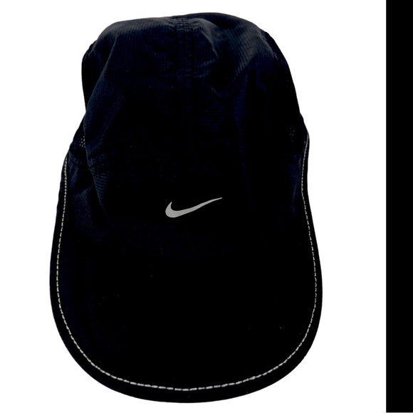Y2K Nike Daybreak 5 Panel Running Swoosh Cap Mesh
NWOT - Picture 1 of 3